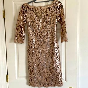 Beautiful Tadashi Shoji sequined formal dress.